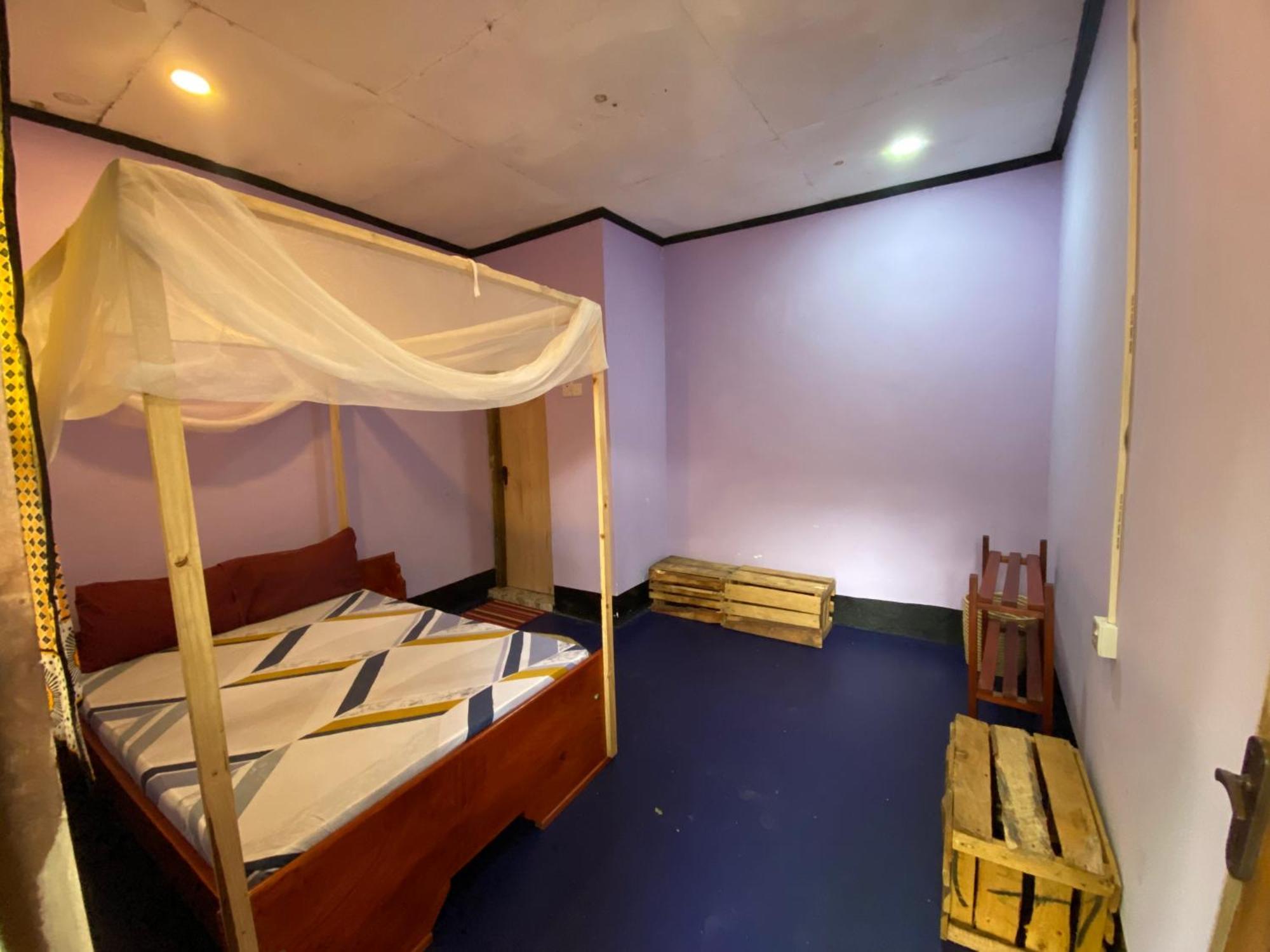 Ava garden backpackers Appartement Mto wa Mbu Buitenkant foto