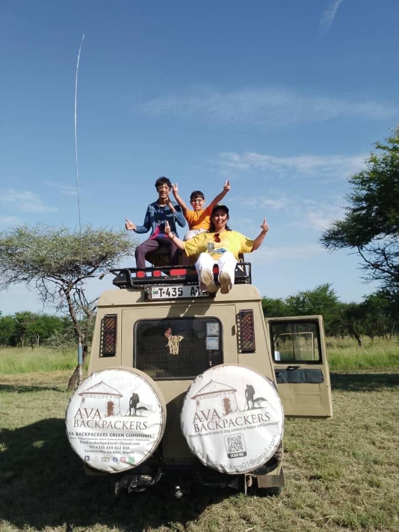 Ava garden backpackers Appartement Mto wa Mbu Buitenkant foto